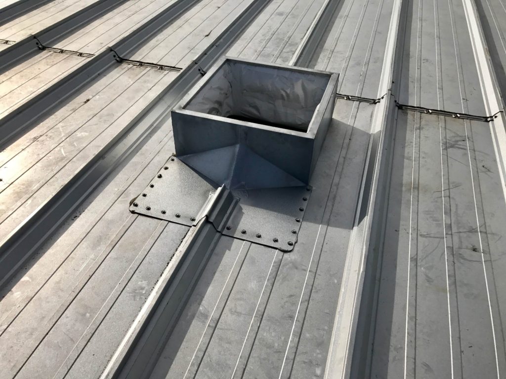 Installed one piece hybrid roof curb