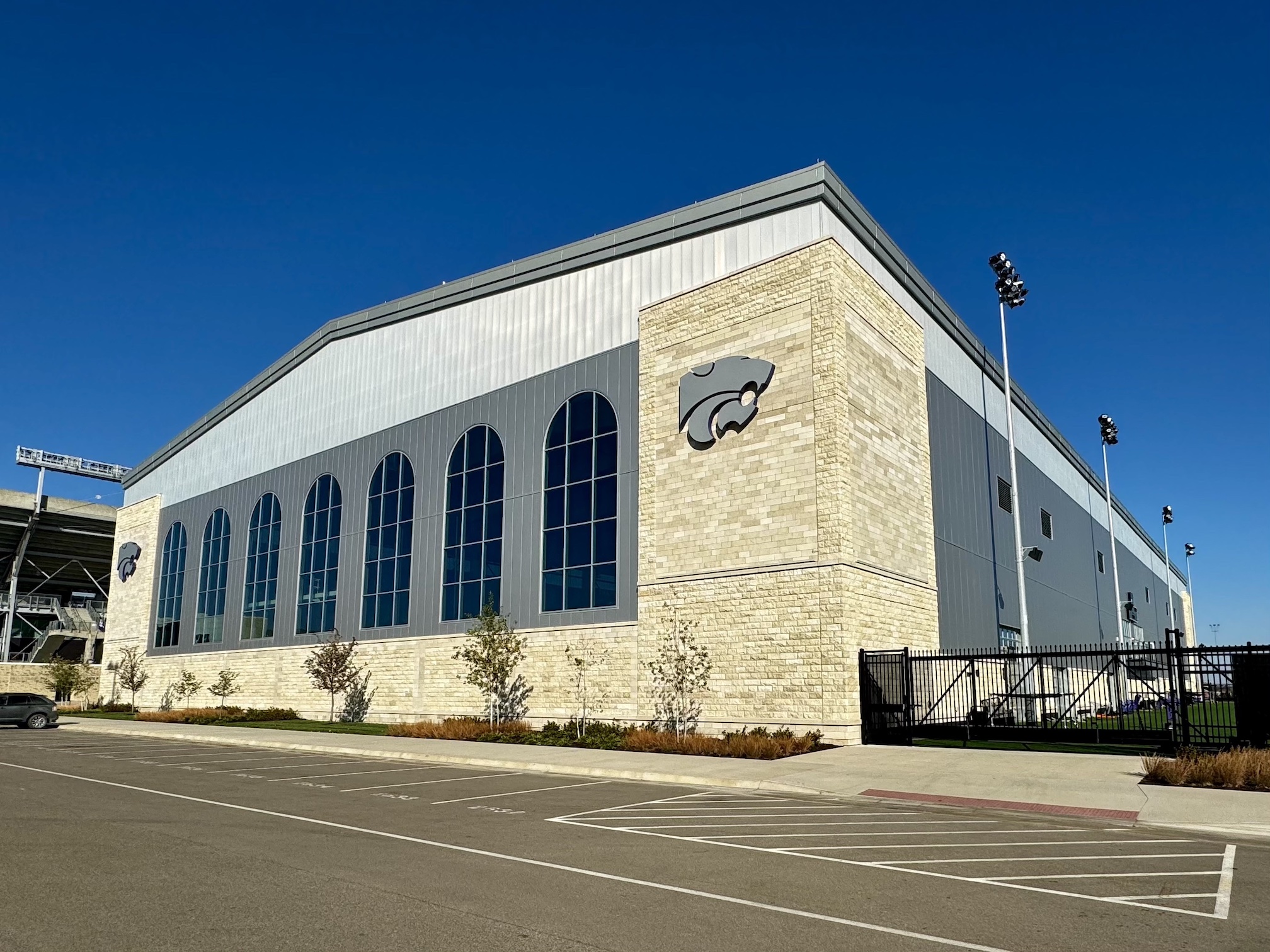 Featured image for “KSU Indoor Practice Facility”